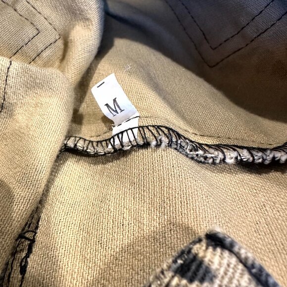 NWOT - Boii Life - Leopard Print Long Sleeve Jumpsuit - Size Medium - Picture 13 of 14